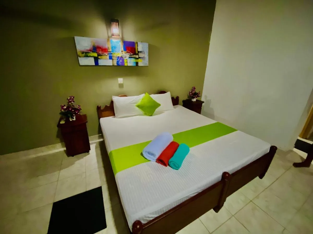 Grand Breeze Garden Hotel Airport Negombo Sri Lanka